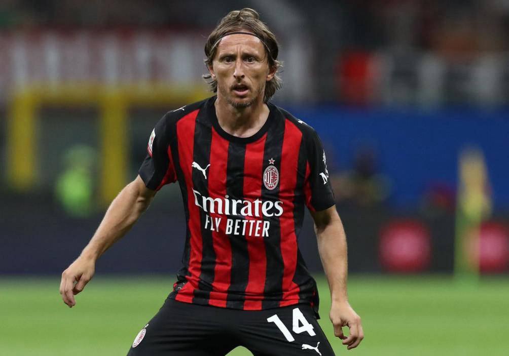 欧冠大神：鹏哥解球10连红 琛茹、小盼哥24中22